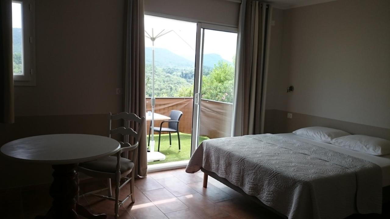 Hotel Au Relais Provencal 3*