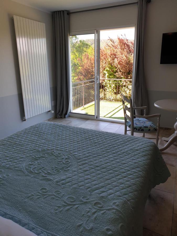 Au Relais Provencal Hotel 3*