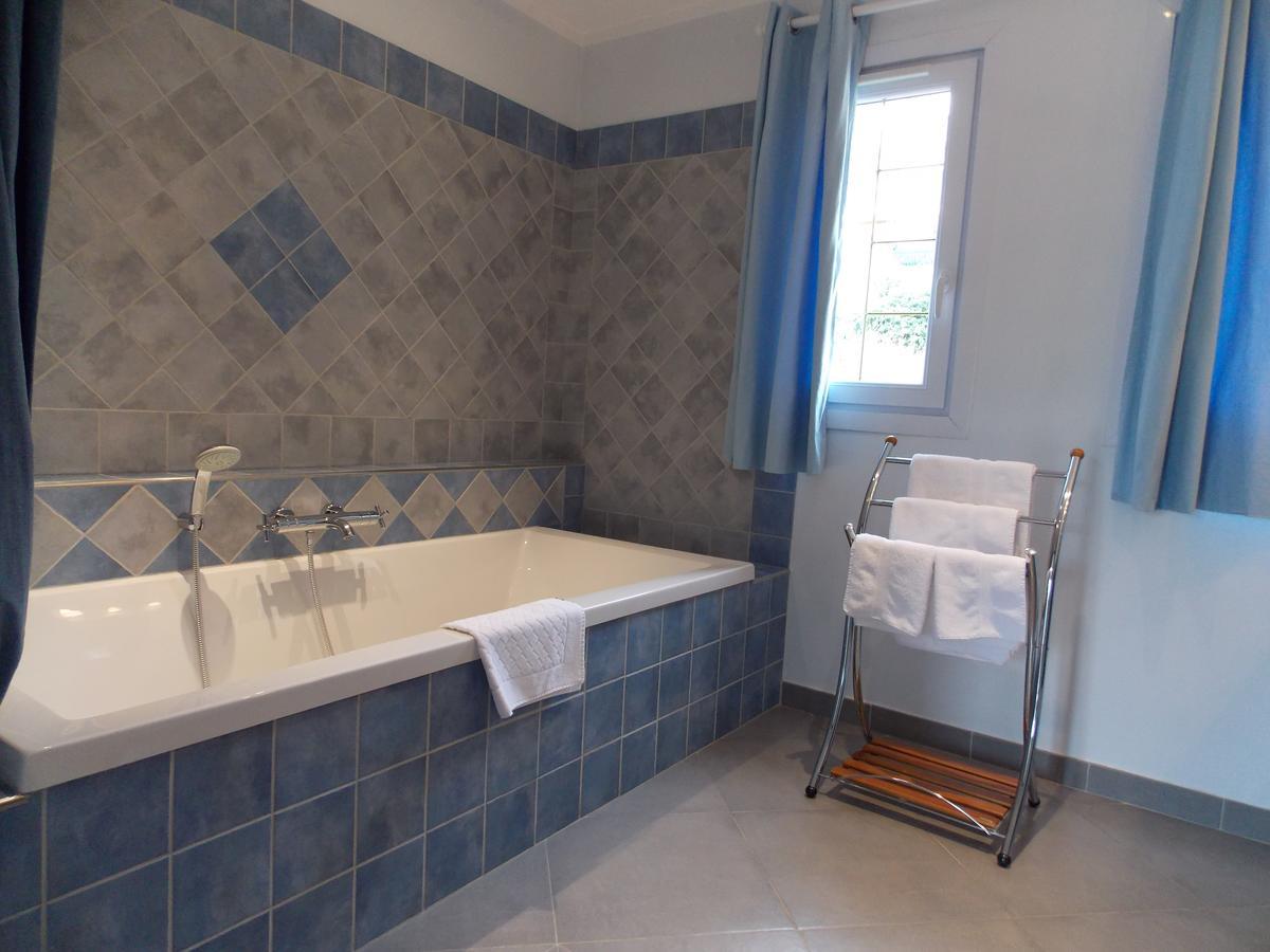 Au Relais Provencal 3*