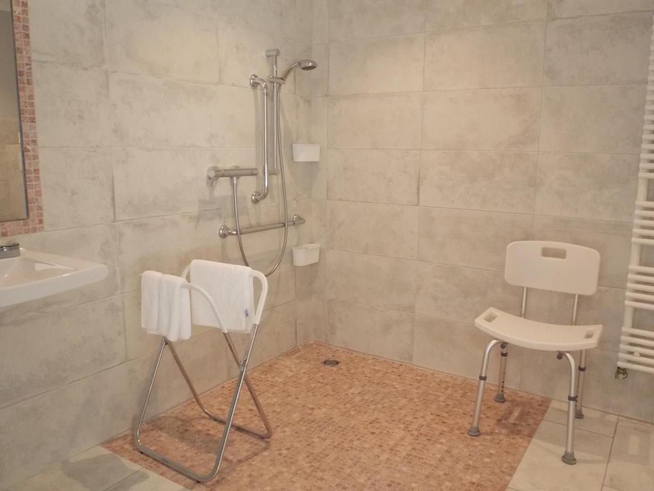 Au Relais Provencal