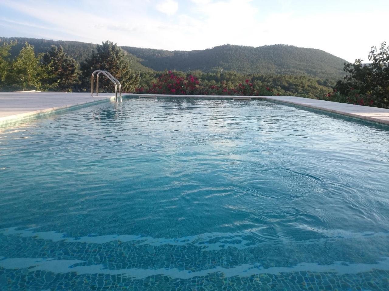 Hotel Au Relais Provencal Bagnols-en-Forêt